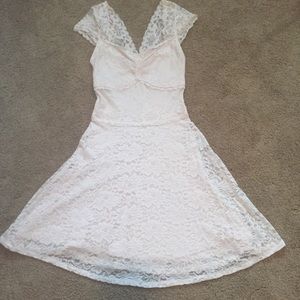 Abercrombie & Fitch Pink Lace Dress